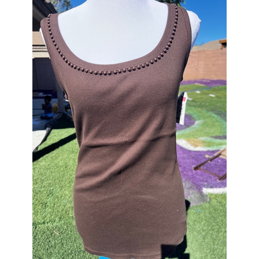 St. Johns Bay Womens Brown Ribbed Beaded Scoop Neck Tank Top Size M NWT